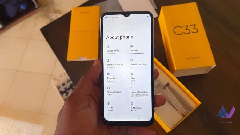 Realme C33 review; looks at a budget!