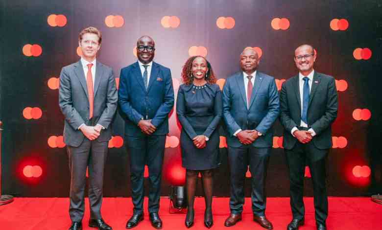 (L-R): Mark Elliott, Division President, Africa, Mastercard; Dr Nkundwe Mwasaga, Director General, ICT Commission; Elsie Wachira-Kaguru, Director, Account Management, East Africa, Mastercard; Sadiki Nyanzowa, Ag. Director, Financial Deepening and Inclusion, Bank of Tanzania; and Shehryar Ali, SVP and Country Manager for East Africa and Indian Ocean Islands, Mastercard at the inaugural Mastercard Tanzania Industry Forum.